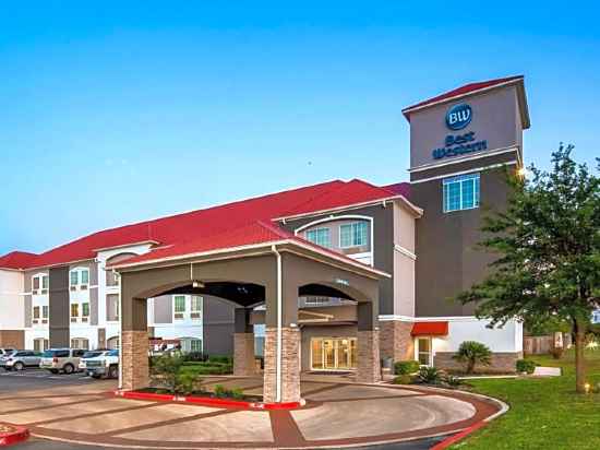 Best Western Boerne Inn  Suites Hotel Exterior