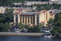 Embassy Suites by Hilton Orlando North Hotels near Cranes Roost Park