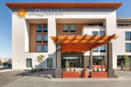 La Quinta Inn & Suites by Wyndham Santa Rosa Sonoma