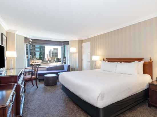 Sandman Signature Edmonton Downtown Hotel Rooms