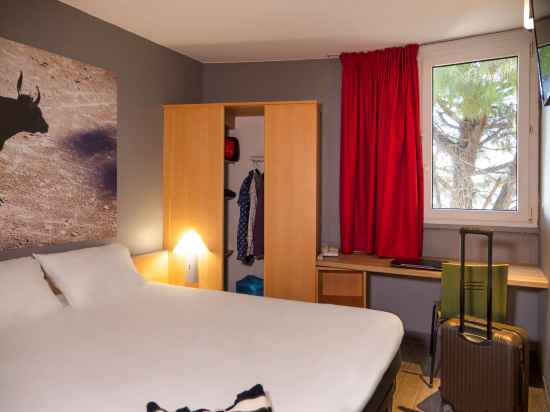 Hôtel Ibis Arles Rooms