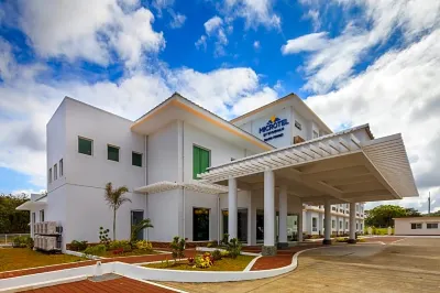 Microtel by Wyndham South Forbes Near Nuvali Hotels near Dita Rotonda