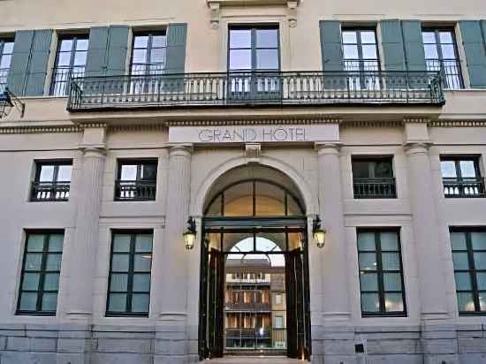 Grand Hôtel de Castres Hotel Exterior