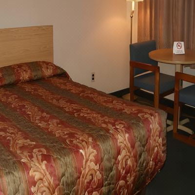 King Room-Non-Smoking Red Carpet Inn Promo Code