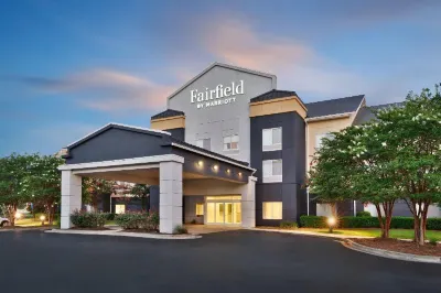 Fairfield Inn & Suites Albany Downtown Hotels near House of Glass Albany