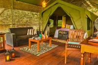 Ahaspokuna by Eco Team Hotels near Hatangala Temple