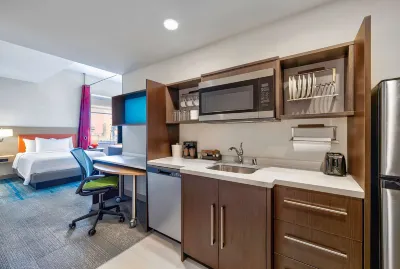 Home2 Suites by Hilton Minneapolis Downtown Hotels in Minneapolis