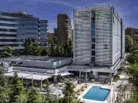 Novotel Madrid City Las Ventas Отели рядом со станцией Железнодорожная станция Аточа Мадрида