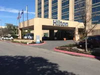 DoubleTree by Hilton San Antonio Airport Hotels near Stone Oak Pharmacy