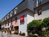 B&B HOTEL Lourdes Centre Hotels near Sanctuary of Our Lady of Lourdes