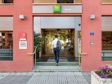 Ibis Styles Annecy Gare Centre