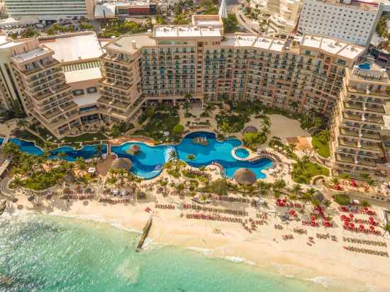 Grand Fiesta Americana Coral Beach Hotel Exterior