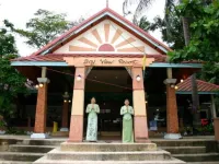 Bayview Resort Phi Phi Hotels near Center Point Dorm Room