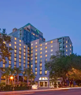 Hyatt Regency Sacramento Hotels near Riverfront Park