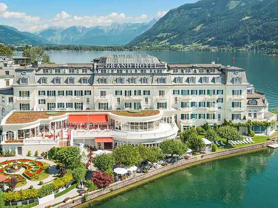 Grand Hotel Zell am See Hotel Exterior