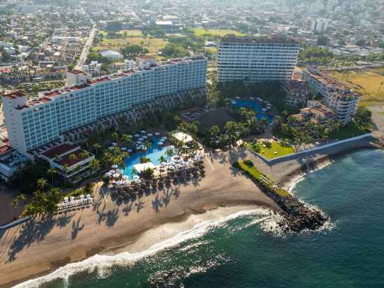 Sheraton Buganvilias Resort & Convention Center Hotel Exterior