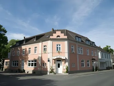 Hotel-Restaurant Alte Mark Hotels in der Nähe von Hundewiese am OLG