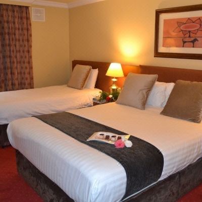 Twin Room Hamlet Court Hotel Promo Code