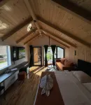 Glamping Resort Halicanum Hotels near Auto kamp Lapaž