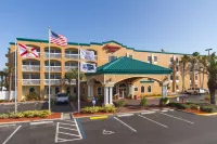 Hampton Inn St. Augustine Beach Hotels in der Nähe von Las Olas Massage and Wellness