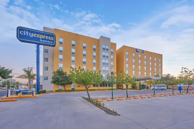 City Express by Marriott Irapuato Norte Hoteles cerca de Sam's Club Irapuato