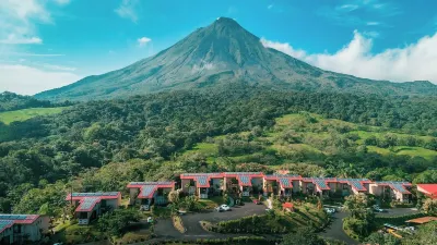 Hotel Arenal Kioro Suites & Spa Hotels in La Fortuna