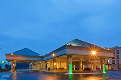 Holiday Inn East Windsor - Cranbury Area