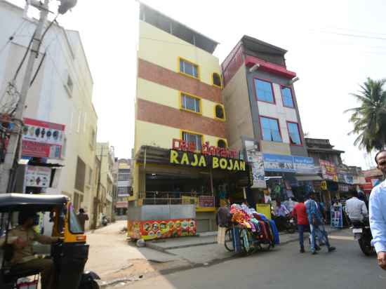 Grand Comfort Hotel Exterior