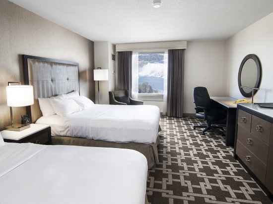 Hilton Niagara Falls/ Fallsview Hotel and Suites Rooms