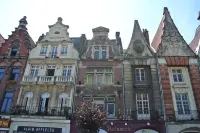 Les Béthunoises Centre Grand-Place - Spa et Sauna Hoteles en Busnes