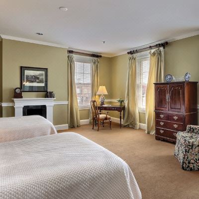 Premier Room, 2 Double Beds The Presidents' Quarters Inn Promo Code