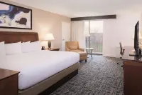 DoubleTree by Hilton Hotel Syracuse Hotels in East Syracuse