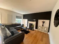 AMAZING CENTRAL 3 bed REFURB sleeps 5 Hoteles en Laceby