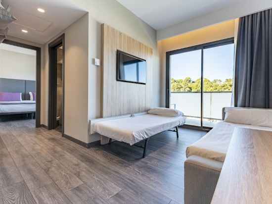 Astari Rooms