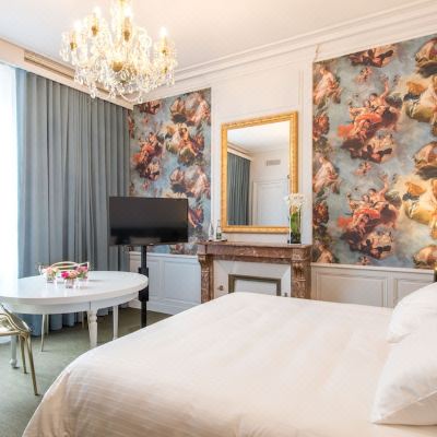 Signature Room (Prestige) La Monnaie Art & Spa Hotel Promo Code