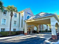 Spark by Hilton Bluffton Hilton Head Island Hotels near Burkes Beach