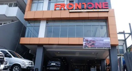 Front One Boutique Hotel Taman Anggrek