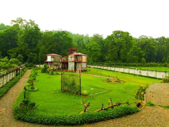 Shalom-Corbett Hillside Hideaway Hotel Exterior