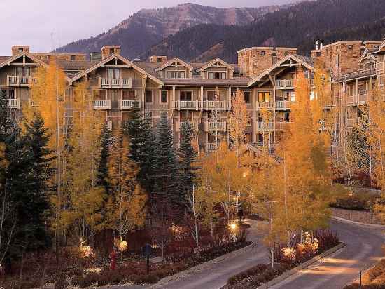 Four Seasons Resort Jackson Hole Hotel Exterior