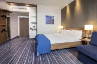 Holiday Inn Express Friedrichshafen Hotels in der Nähe von Serbisch-Orthodoxe Kirchengemeinde