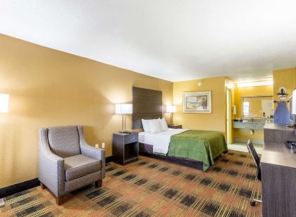 Quality Inn Mobile West Tillmans Corner Mobile Al