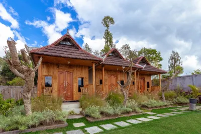 Batur Bamboo Cabin by ecommerceloka Hotels near Penulisan Temple