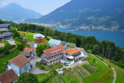 Seminarhotel Lihn Hoteles cerca de Lago de Walen