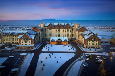 Gaylord Rockies Resort & Convention Center Hotels near Denver Coliseum