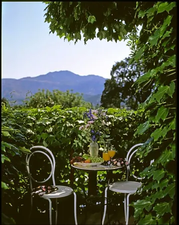 Maison Fleurie, A Four Sisters Inn