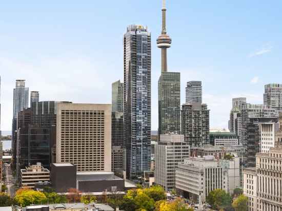 Shangri-La Toronto Hotel Exterior