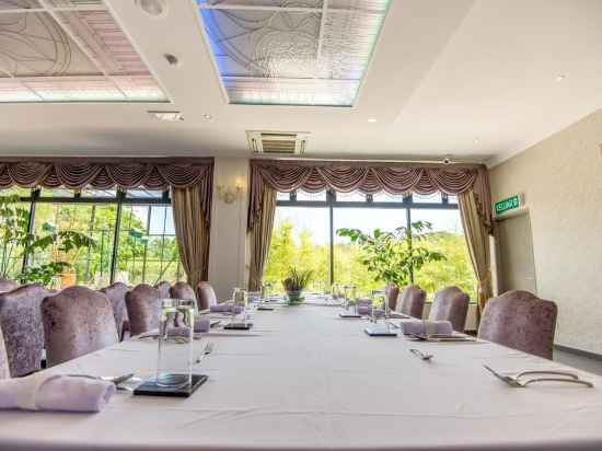 Orchard Go- Daddy Nature Safari Glamping Melaka Dining/Meeting Rooms