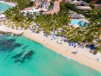 Viva Dominicus Palace by Wyndham, A Trademark All Inclusive Hotels near Route 66