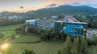 The Par Phuket Hotel in zona Phuket Water Ski Cable Way