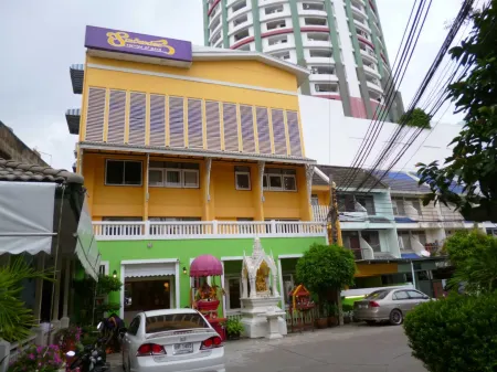 Sawasdee Sukhumvit Inn